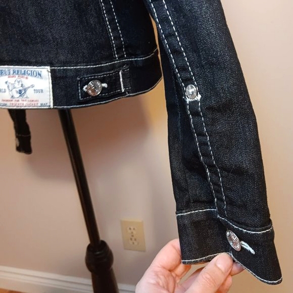 True Religion NWOT Black Denim Jean Trucker Jacket Women’s Size XL - Picture 13 of 16